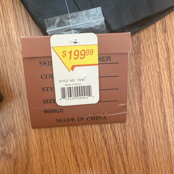 Oscar Piel 100% Genuine Leather Jacket NWT. Size S. - Picture 4 of 15